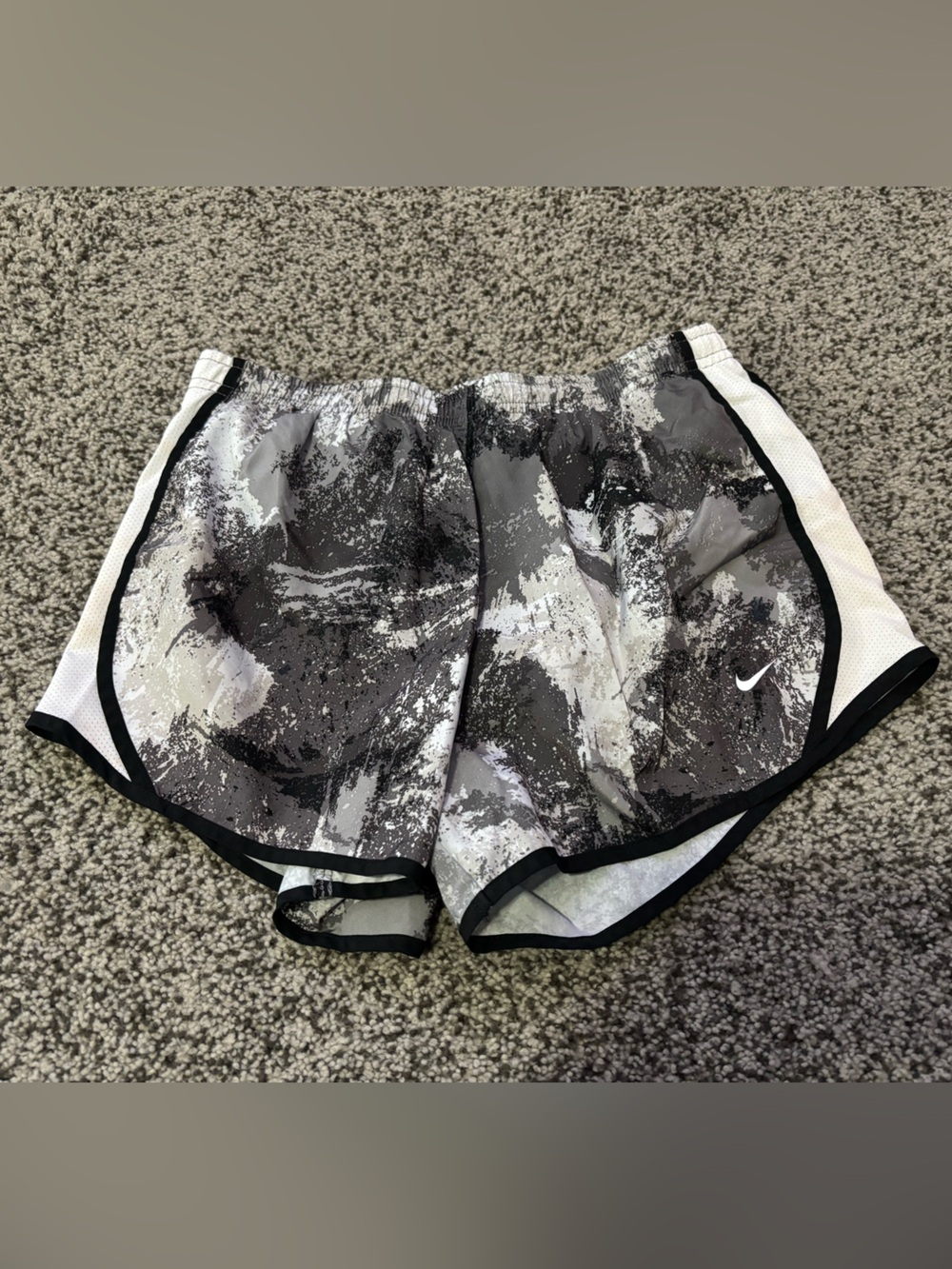 Nike Women’s Black & White Marbled Athletic Shorts